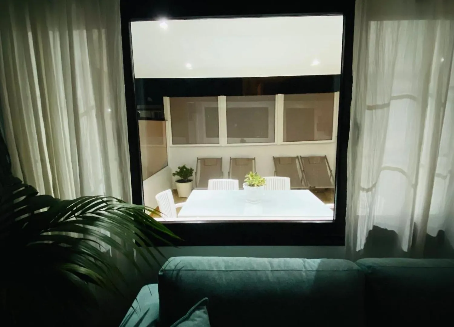 Puerto Del Carmen, Casa Chinijos 아파트